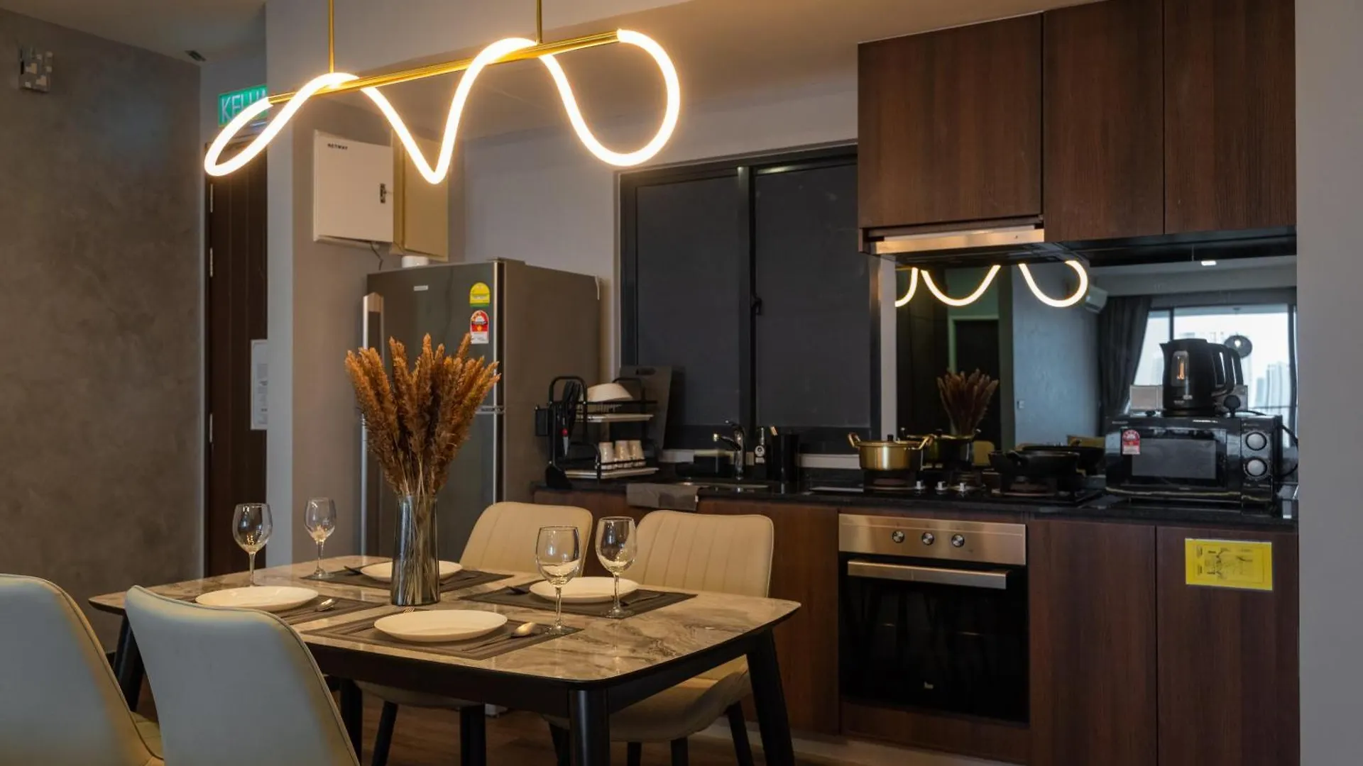 Ferienhaus Luxury Seaview Projector Lounge By The Only Bnb Tanjung Tokong